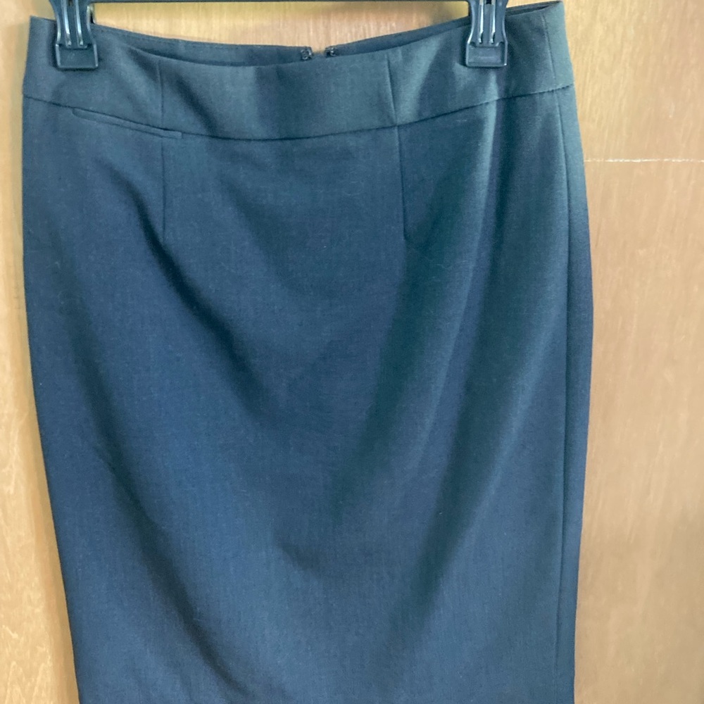 Calvin Klein grey pencil skirt size 4